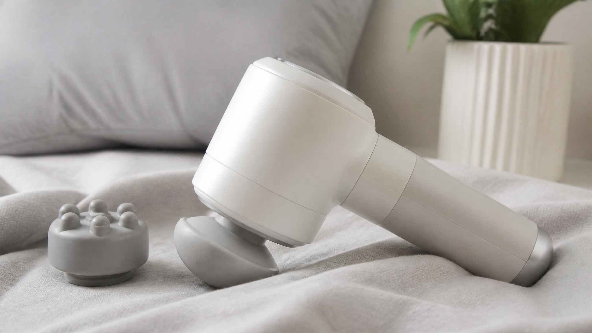 Tides 4-in-1 Body Massager: Design and Menopause Self-Care