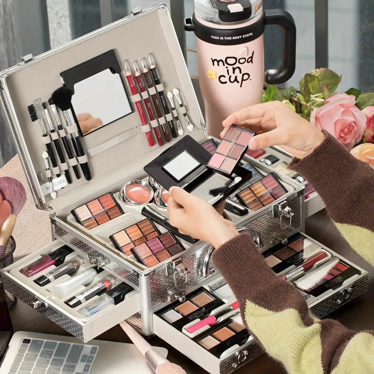 Professional Makeup Kit 106-Piece Set - Salon-Quality Face Artistry Professional Makeup Kits Tidesmit