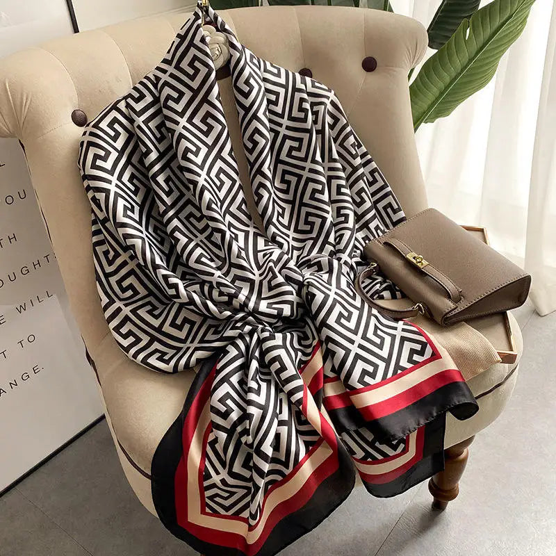 Manufacture Wholesale Custom Design Scarves Stoles Ladies Chiffon Hijabs Luxury Designer Brand Printed Polyester Silk Scarf
