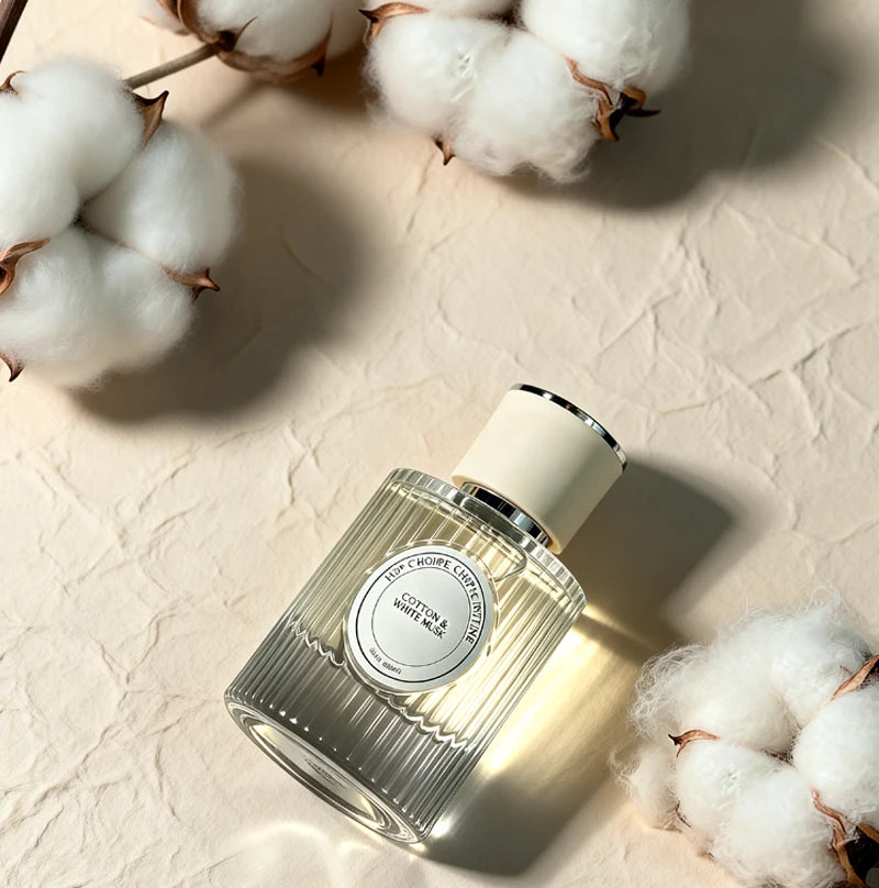 Spring Cotton unisex perfume, soap-scented with white musk, in a ribbed glass bottle for daily fresh fragrance.