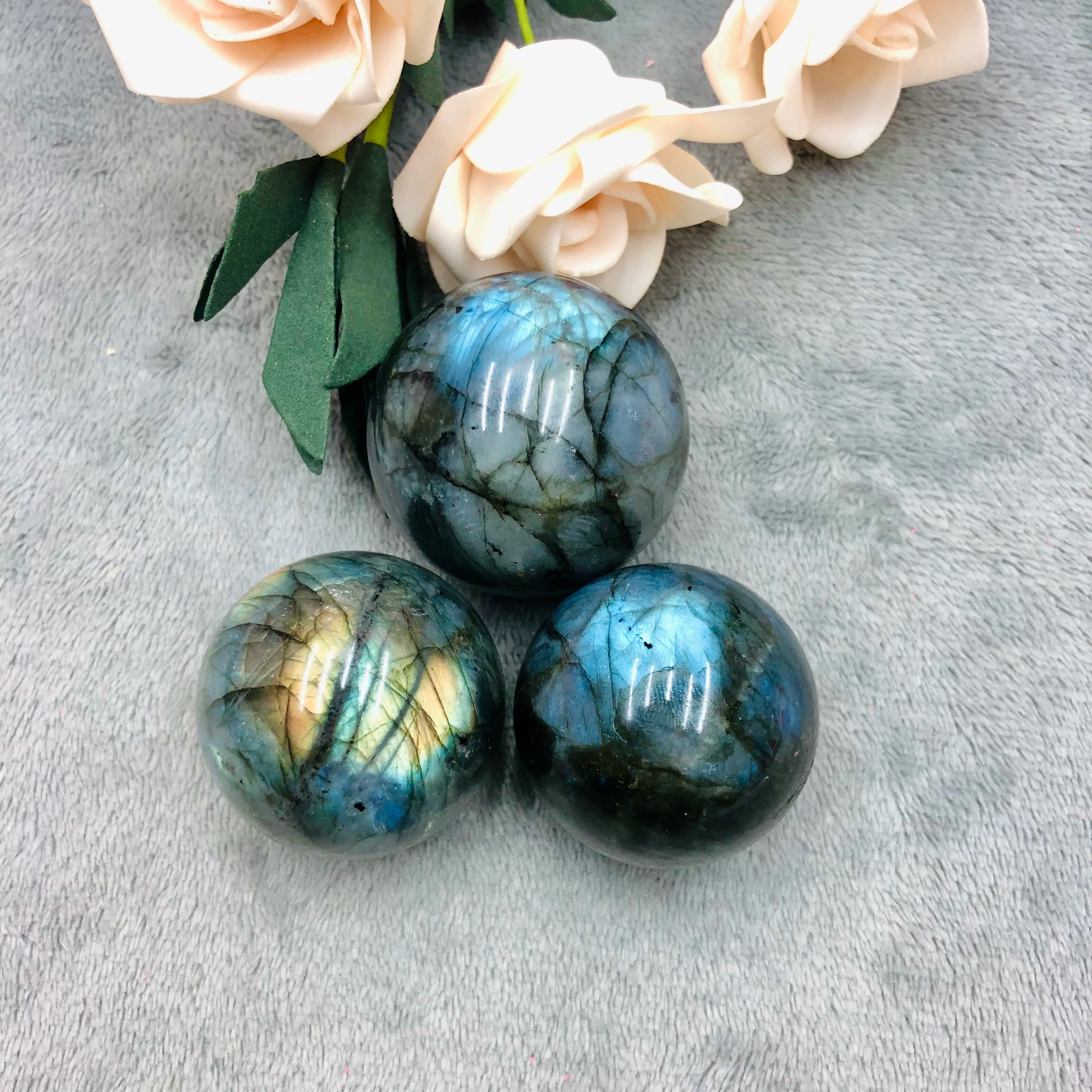 Factory Direct Selling Natural Crystal Healing Stone Labradorite Sphere Healing Reiki Crafts Stone