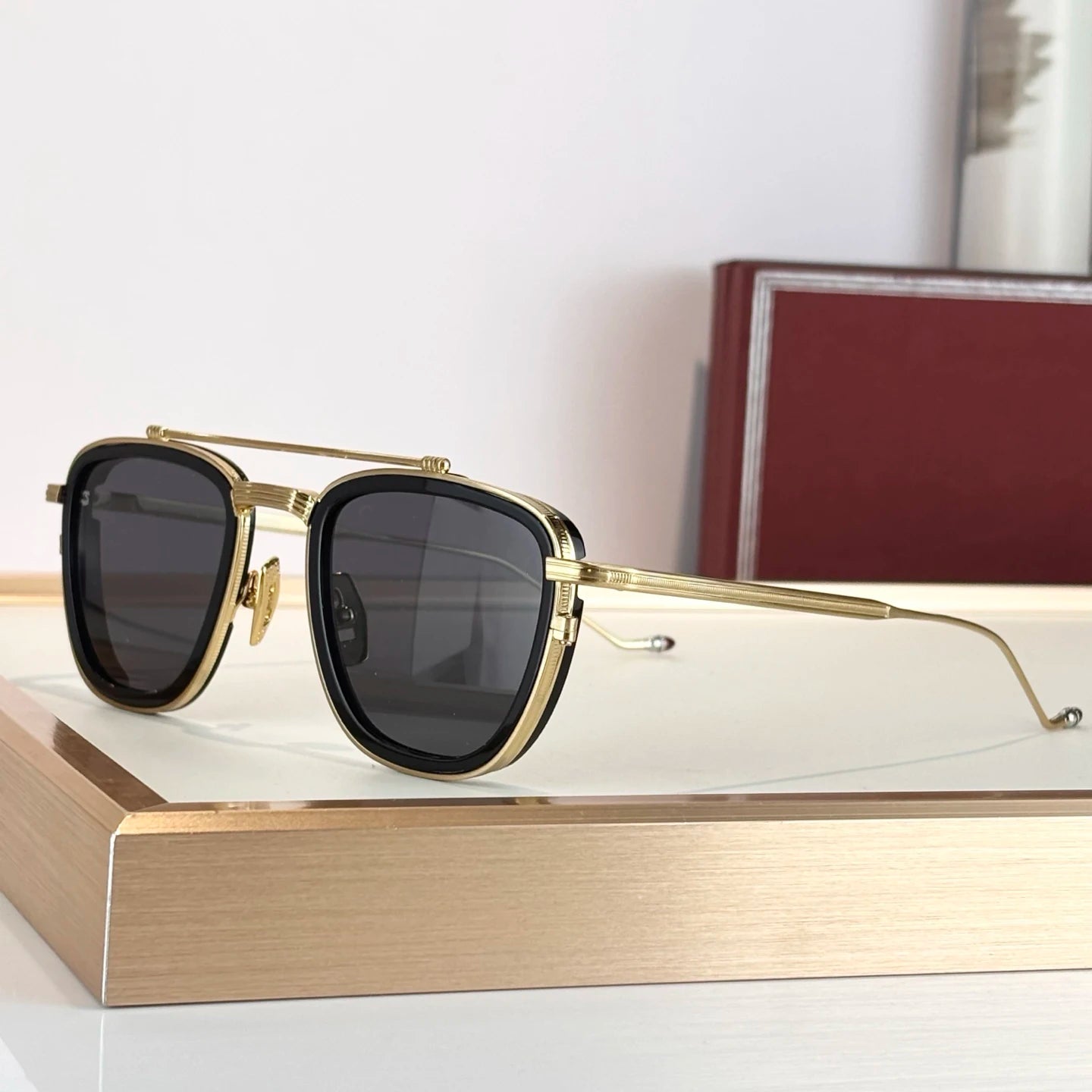 Luxury Fashion Designer Neutral Sunglasses UV400 Pilot Titanium Frame High Quality Men's Driving Business Travel Sunglasses