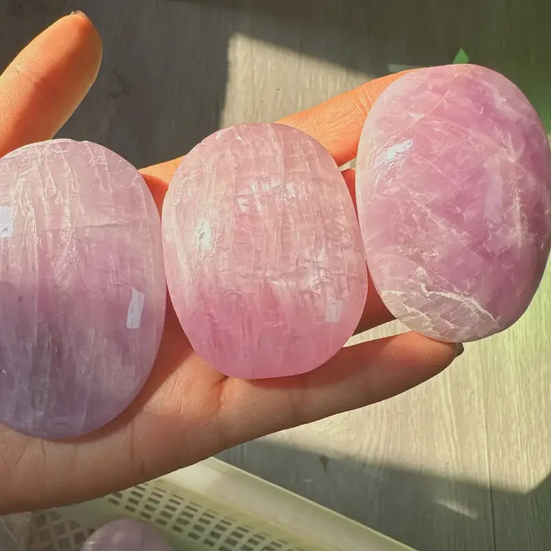 1pc Natural Shiny Purple Kunzite Palm Stone - Rare for Home Decor, Holiday Gift, Meditation &, Polished with Smooth Edges