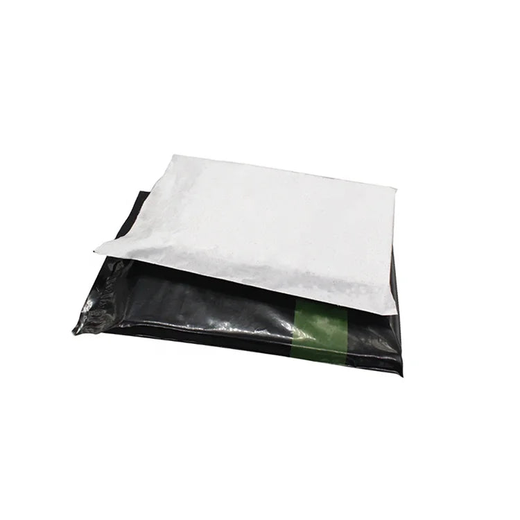 Stocked Eco Friendly Self Sealing Plastic Poly Mailer  Bag with Handle Courier Bag for Postage Shop 100 PCS Per Roll