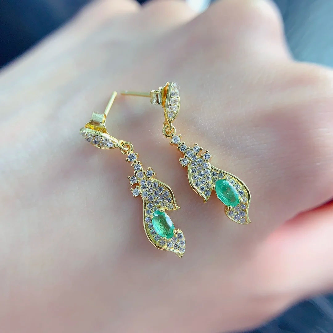 Hot Popular Vintage Gold-Plated Natural Emerald Stud Earrings Classic CMA for Women's Engagement