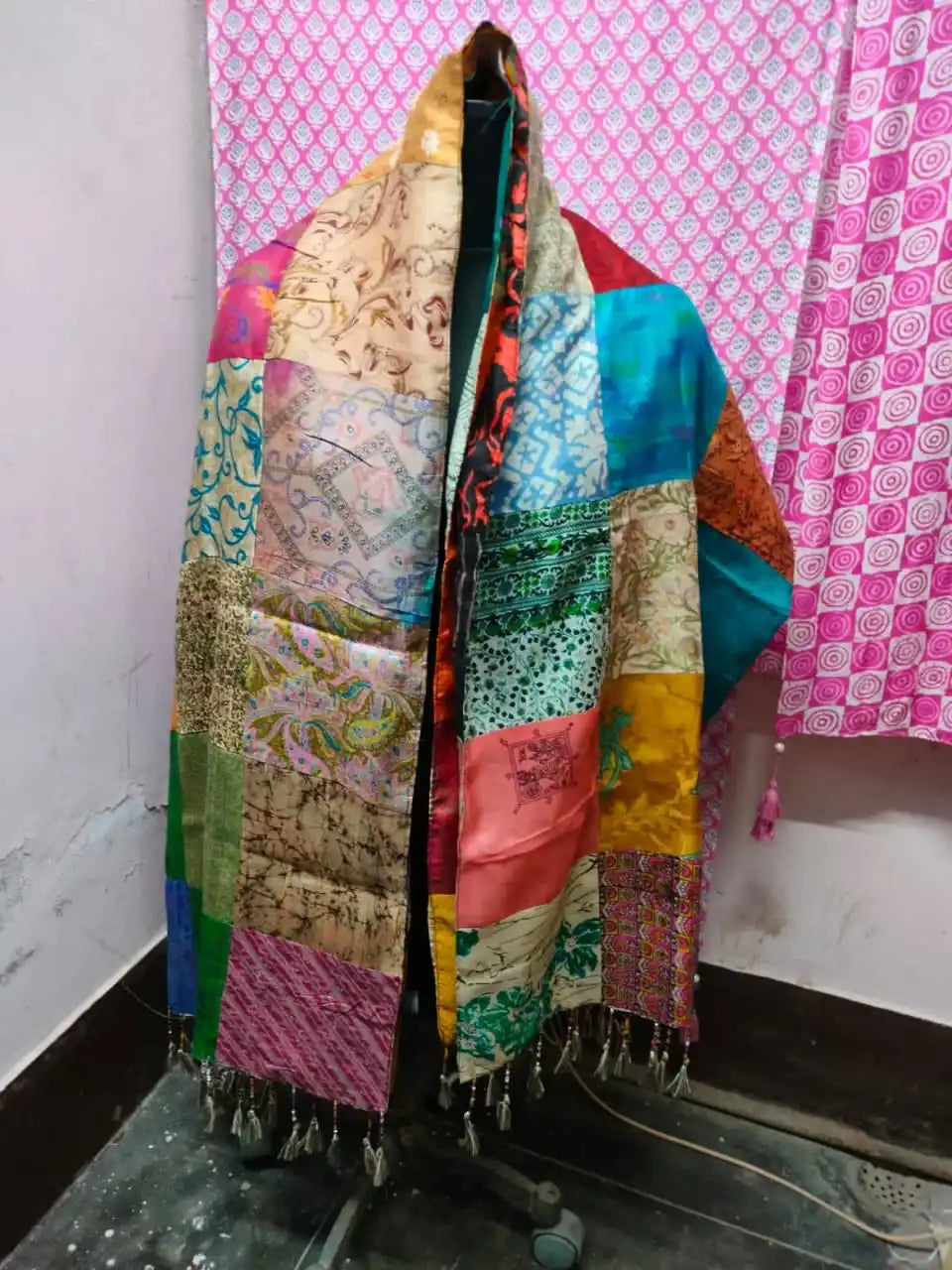 Conifer Custom Made Vintage Patchwork Silk Screen Printed Scarves 72cm Handcrafted Luxury Women's All Seasons Gift for Art