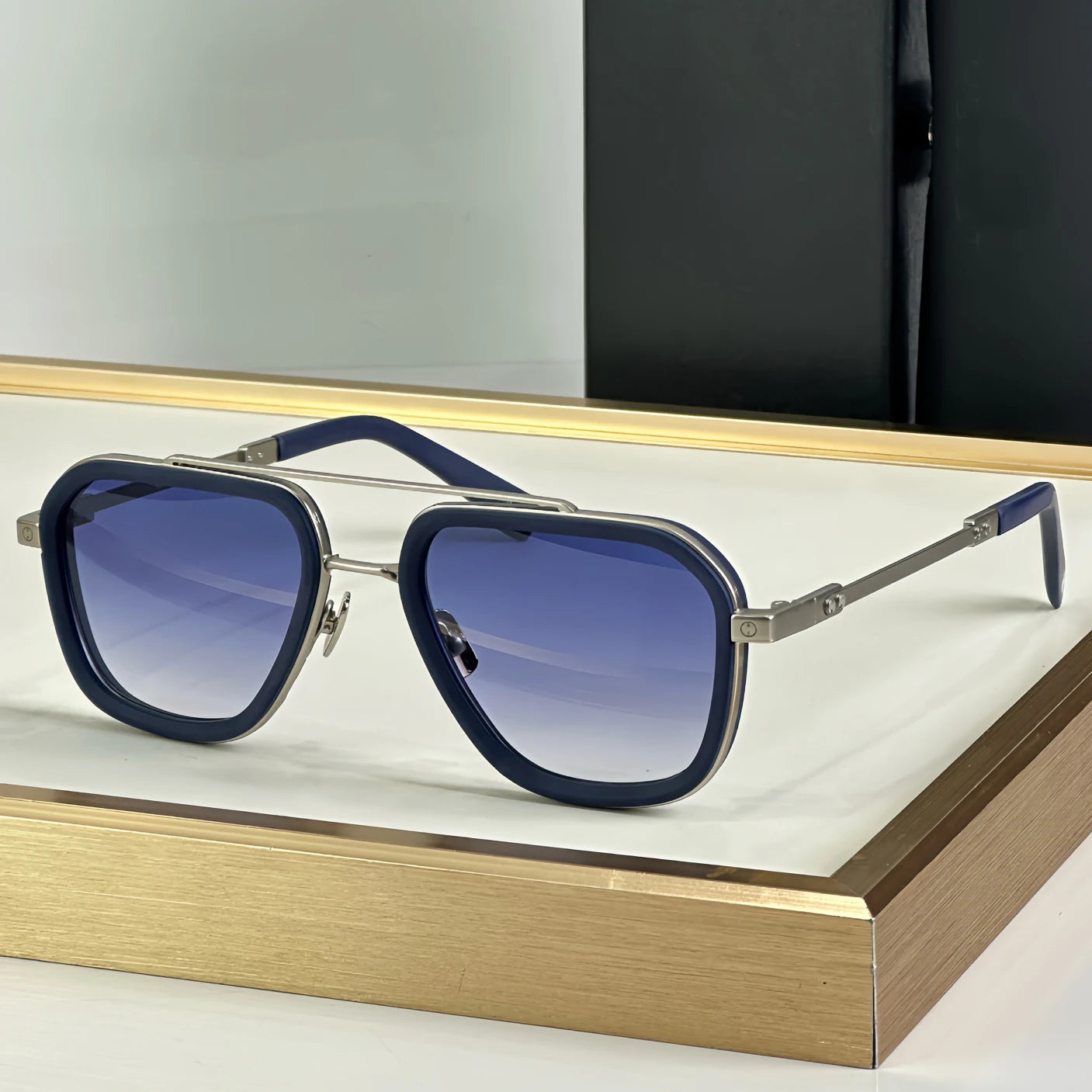 2026 New Design Luxury UV400 Pilot  Sunglasses Women's Square Glasses and Men's Titanium Metal Frame Durable and Stylish