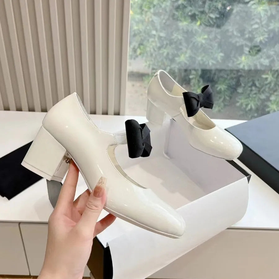 College Style Toe Thick Heel Straight Strap Mary Jane Patent Leather Formal High Heels Women's Milk Tea Colored Single Shoes