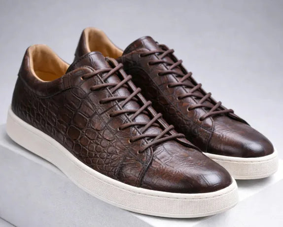 Fast Delivery Luxury Lace-up Business Formal Casual Plus Size Men's Leather Sneakers