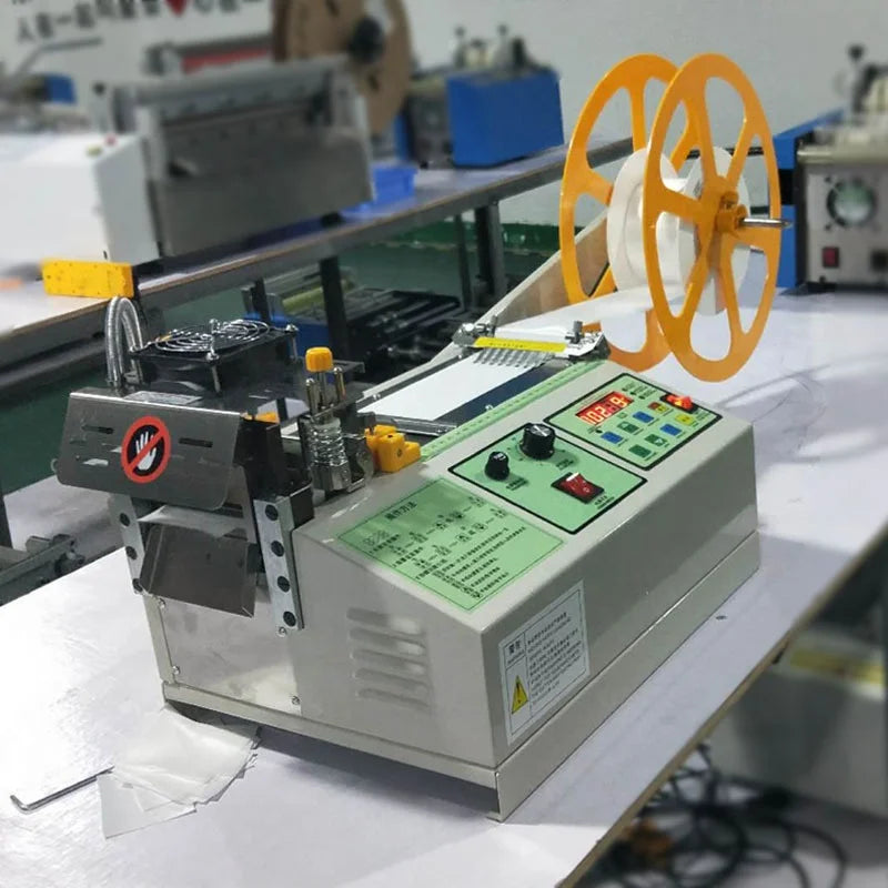 Automatic Cold and Hot Computer Magic Tape and Shoelace Cutting Machine/Small Hook and Loop Fasteners Ribbon Elastic Belt Cutter