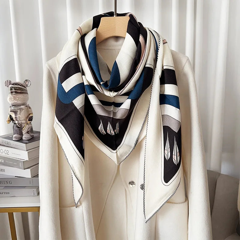 195x125x125cm Triangle Silk Wool Blend Scarf Double Sided Large French Casual Relaxed Style Shawl With Hand Rolling Hem OEM