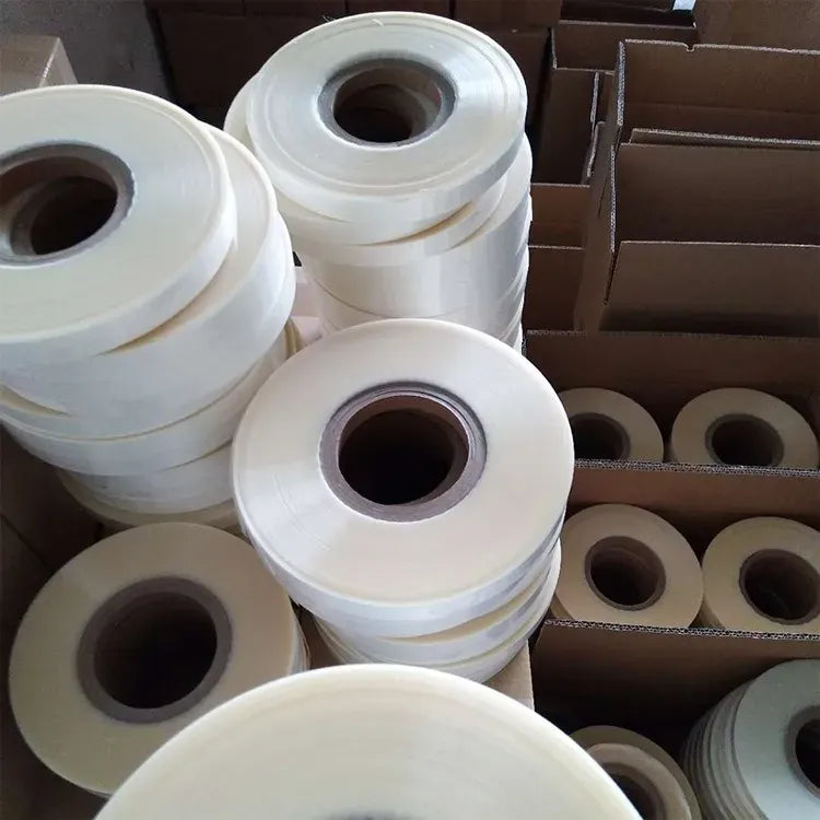 Heat-resistant acrylic hot melt glue tape rolls, white single-sided tape stacked in cartons