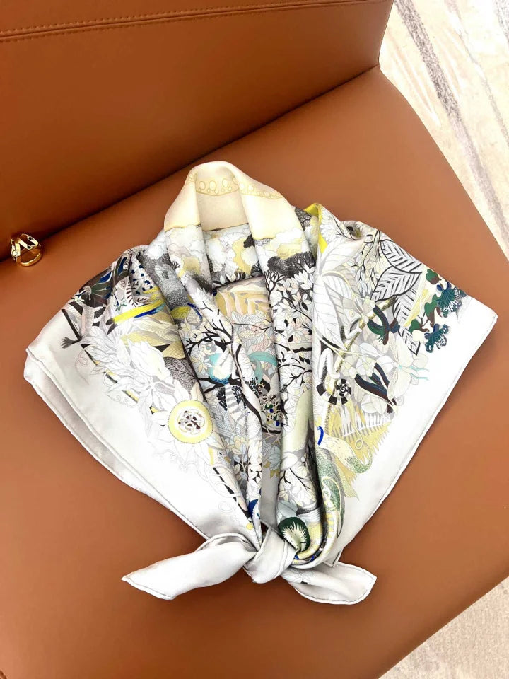 Custom Digital Print 100% Mulberry Silk Twill Square Scarf 90x90cm Luxury Women Fashion Neck Head Scarf OEM Wholesale Factory