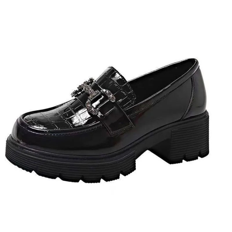 English-style small leather shoes for women in autumn style - loafers. Women's genuine leather single shoes