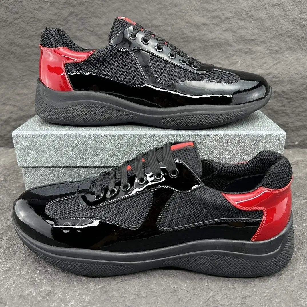 Luxury Patent Leather Light Weight Walking Shoes Patchwork Casual Sports Breathable Designer Sneakers for Men Retro Casual Shoes