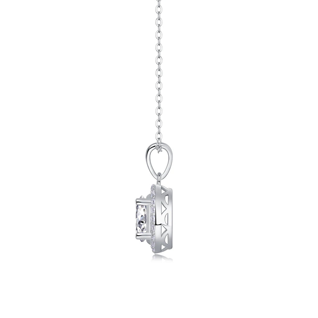 Timeless Oval Cut Moissanite Pendant Necklace 925 Silver Everyday Fine Jewelry Moissanite Necklace