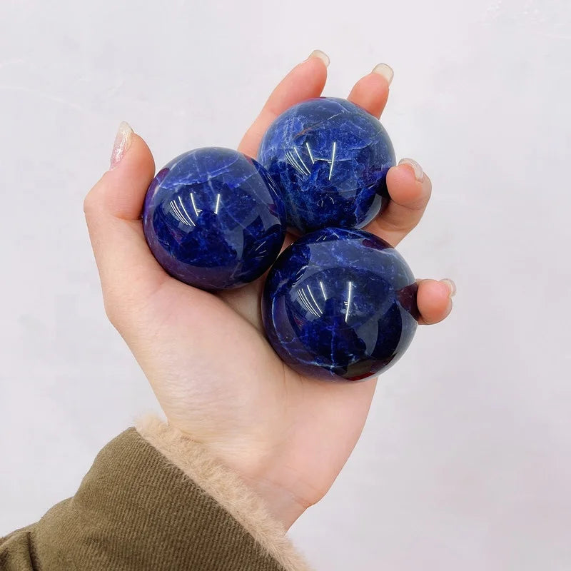 Wholesale Natural Gemstone Crystal Sphere Blue Sodalite Sphere by Hand Healing Crystals Agate Hot Selling