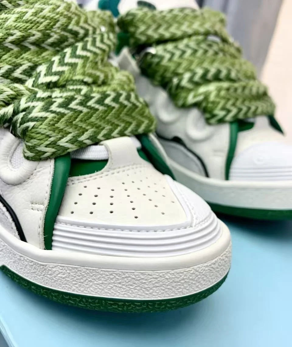 2026 Designer Casual Shoes Men and Women Sneakers Luxury Embossed Genuine Leather Platform Sneakers  Outdoor Sneakers