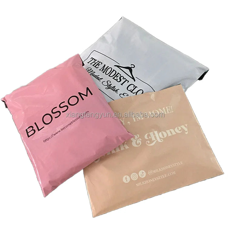 High Quality Custom Logo Poly Bag White and Black Express Mailer for Postal Packing for Socks and Couriers