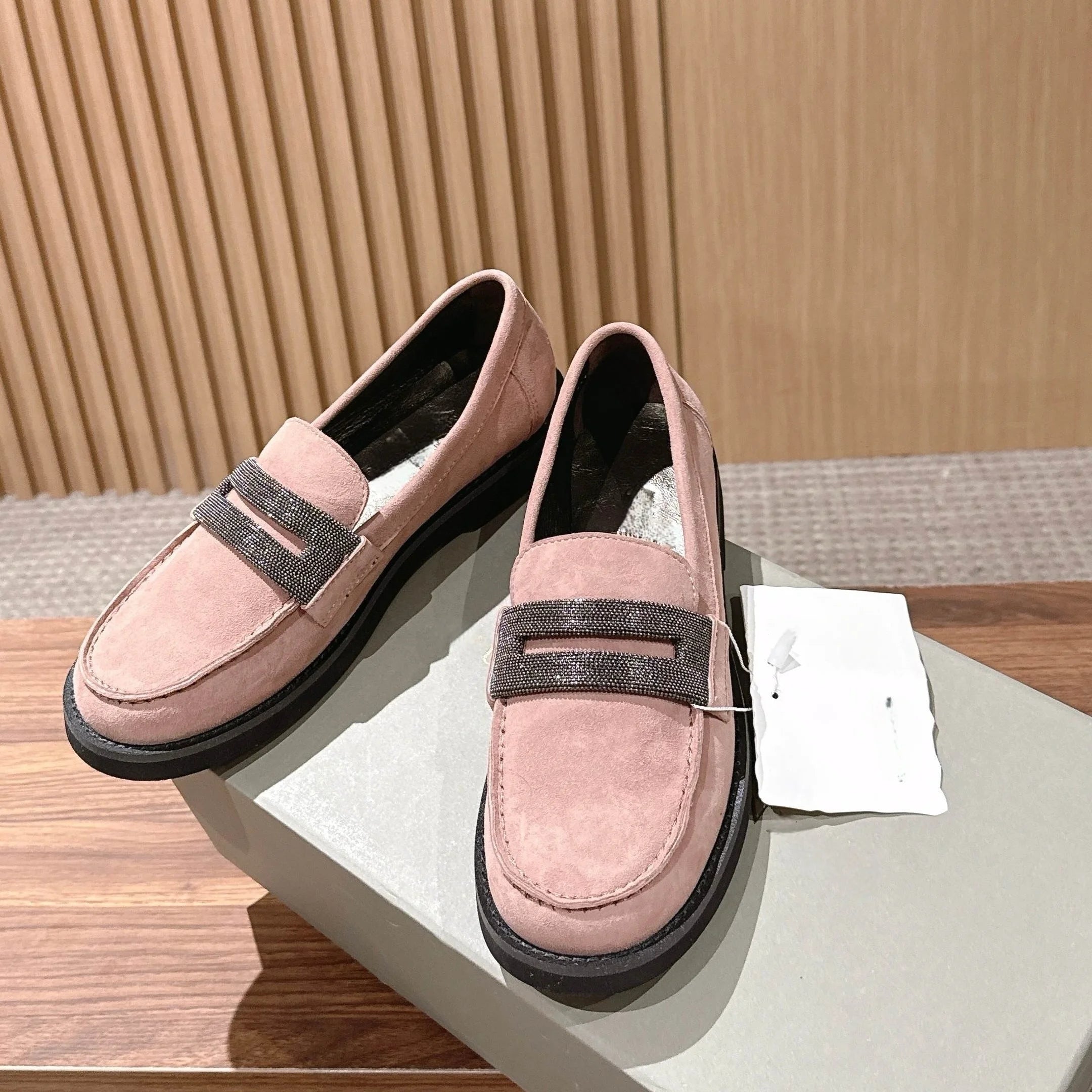 Luxury Designer Women's Suede and Calfskin Flat Casual Shoes, Master-quality High-grade Leather Anti-slip Casual Shoes for Women
