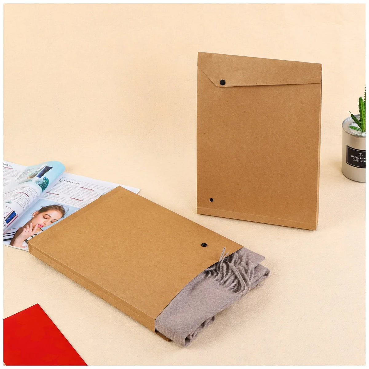 Custom Flat Bottom Stand Pouch Snap Button Recyclable Biodegradable Kraft Paper Clothing Envelope Mailing Bag Protection Grocery