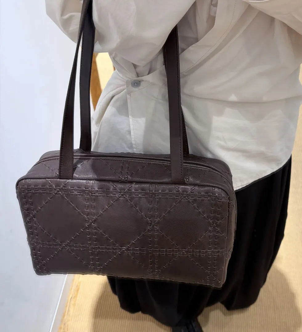 2025 autumn and winter new leather totem handmade bowling bag sheepskin shoulder bag high-quality sheepskin crossbody bag