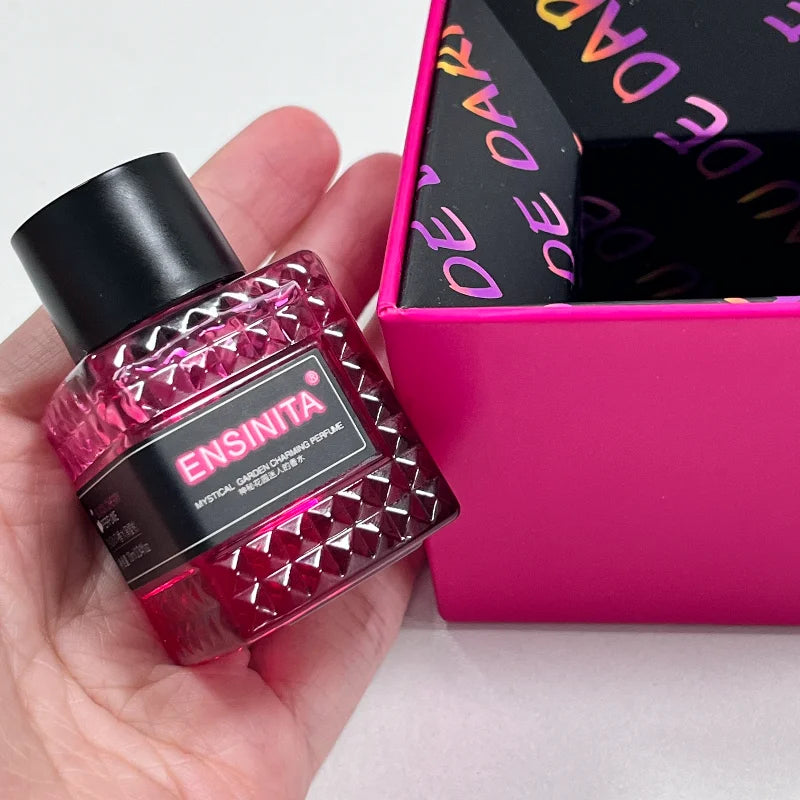 Tidesmit long-lasting unisex Eau De Toilette with rose and cedarwood woody floral notes for a fresh romantic scent.