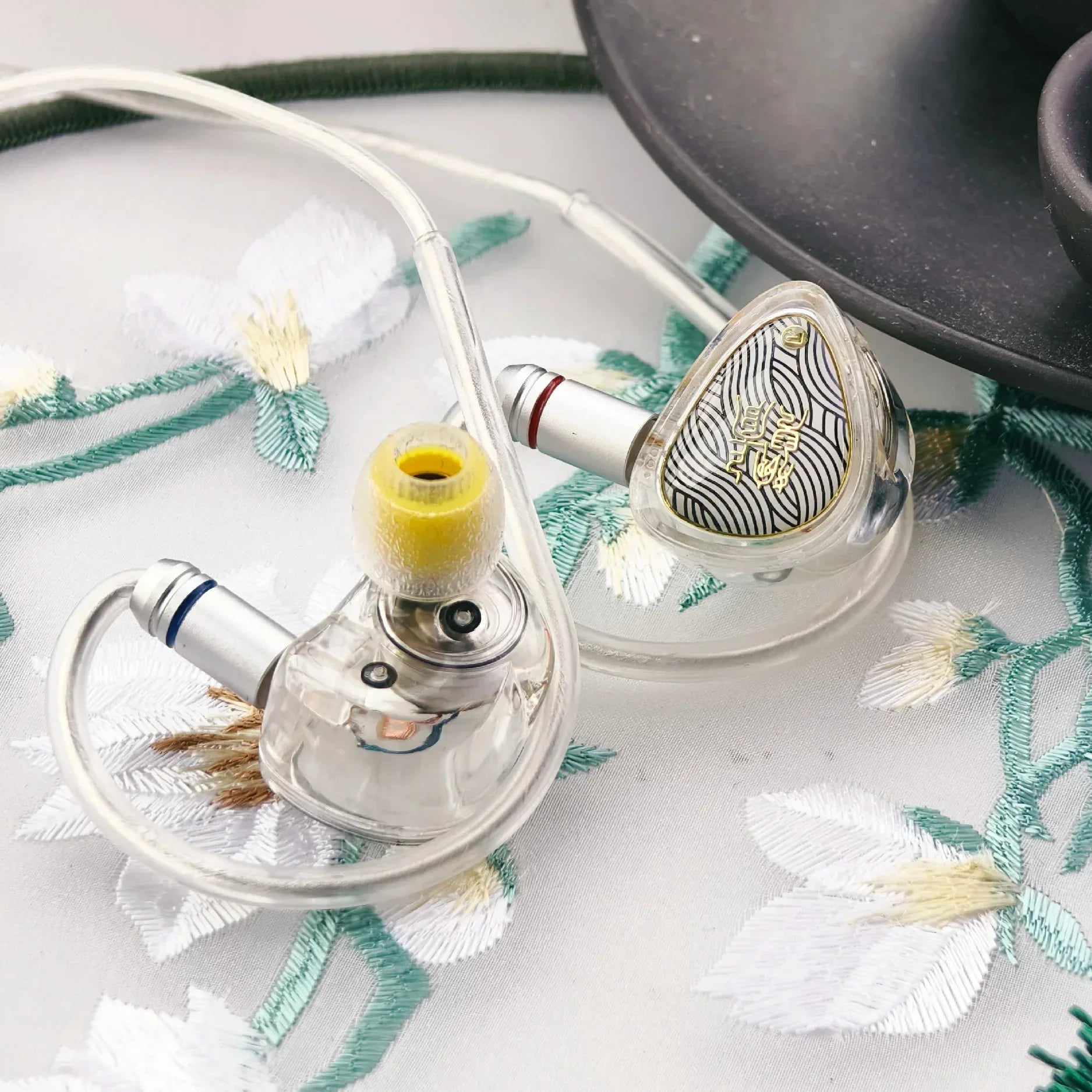 TANGZU Wan'er SG Hi-Fi In-Ear Wired Headphones by Tidesmit - 10mm Driver WHITE WITH MIC TYPEC China Mainland Tidesmit