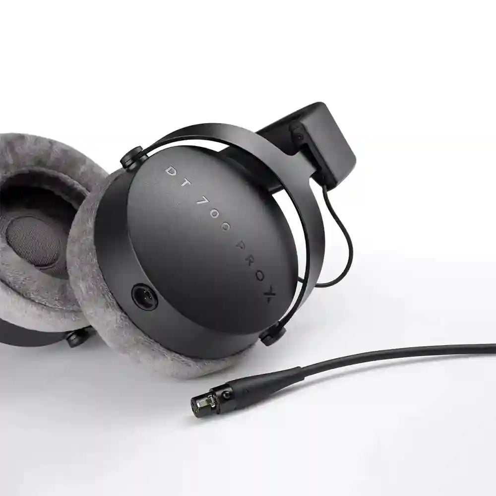 DT 700 Pro X Closed Back Studio Headphones - Precision HiFi Audio Tidesmit