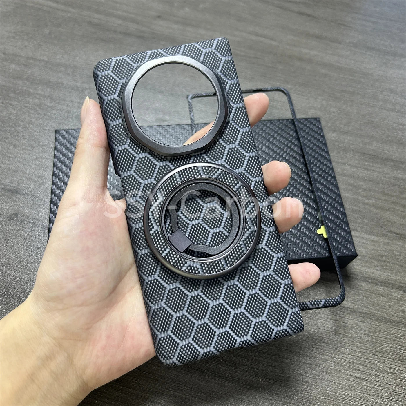 Honor Magic V3 Carbon Fiber Case | Slim Shock-Absorbing Magnetic Cover Tidesmit