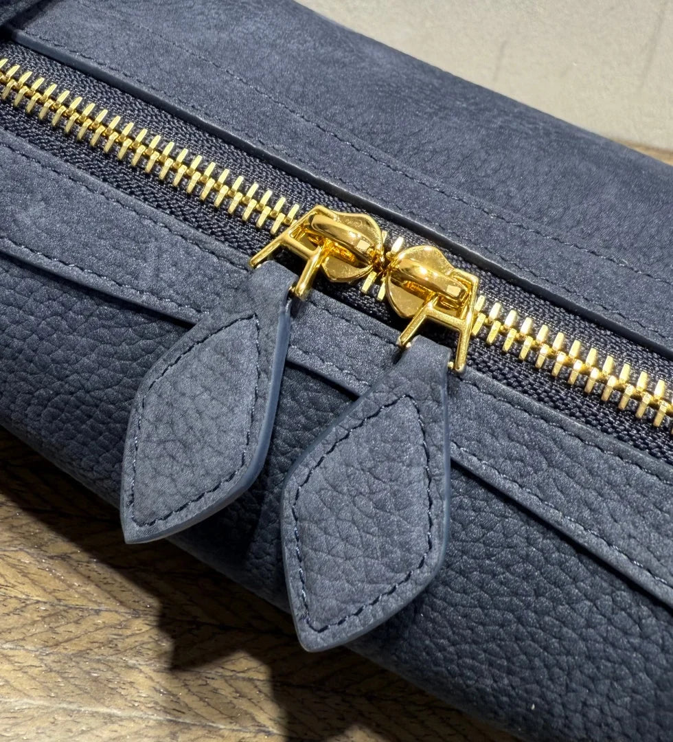2026 high-quality genuine leather sausage bag, high-end customized high silk gloss leather handbag, women's shoulder bag