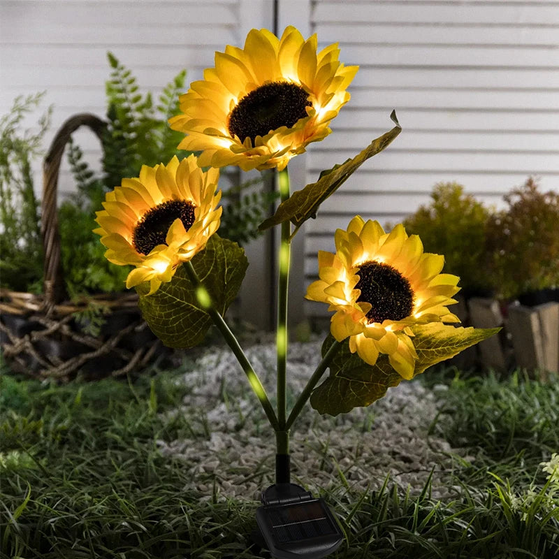 2/4 PCS Solar Powered Sunflower Light 3 Head Outdoor Waterproof LED Ground Insert Lawn Lamp For Garden Lawn Courtyard Decoration