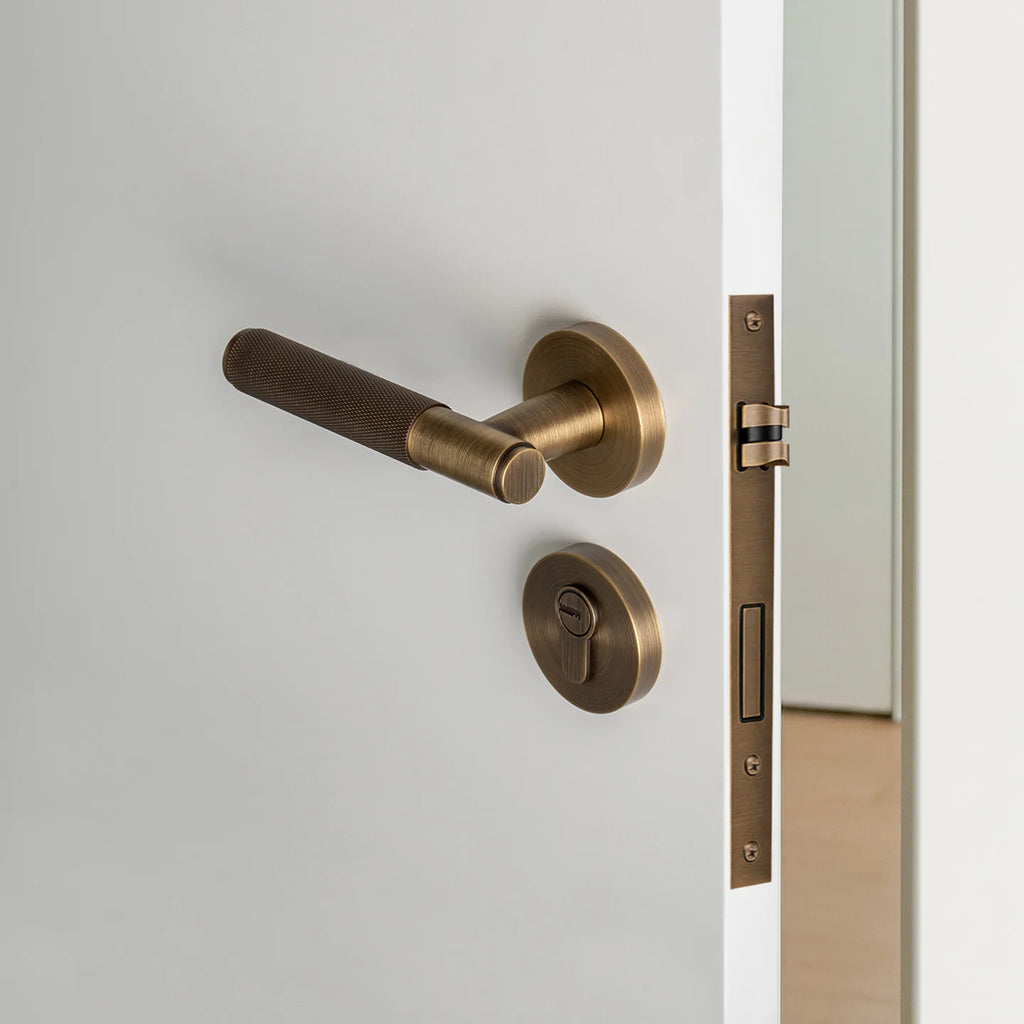 DOOROOM Brass Door Lock Set Modern Knurled Antique Bronze Interior Door Lock Decorative Lock Privacy Lock Passage Lock