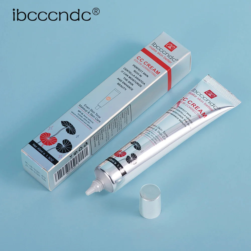 Tidesmit waterproof moisturizing CC cream face makeup texture close-up for long-lasting skin protection