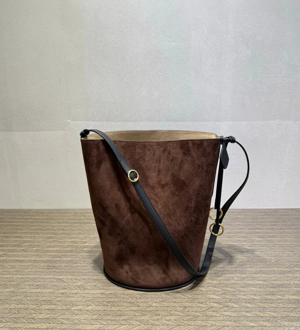 2026 New Bucket Bag Rear Saddle Design High end Leather Shoulder Bag Leather Crossbody Bag