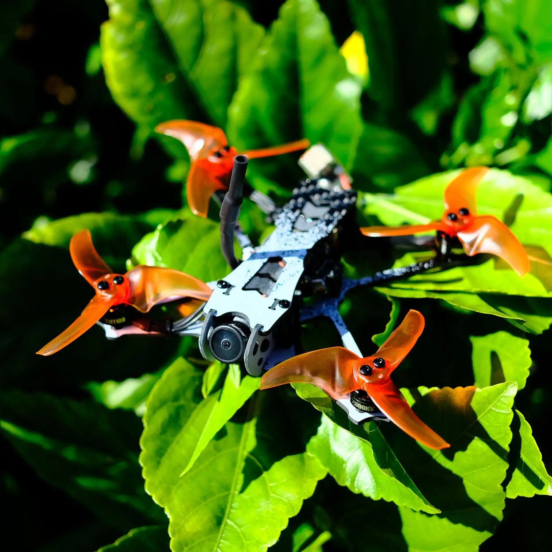 EMAX Tinyhawk Freestyle 2.5 Inch FPV Drone - Durable Brushless BNF Tidesmit
