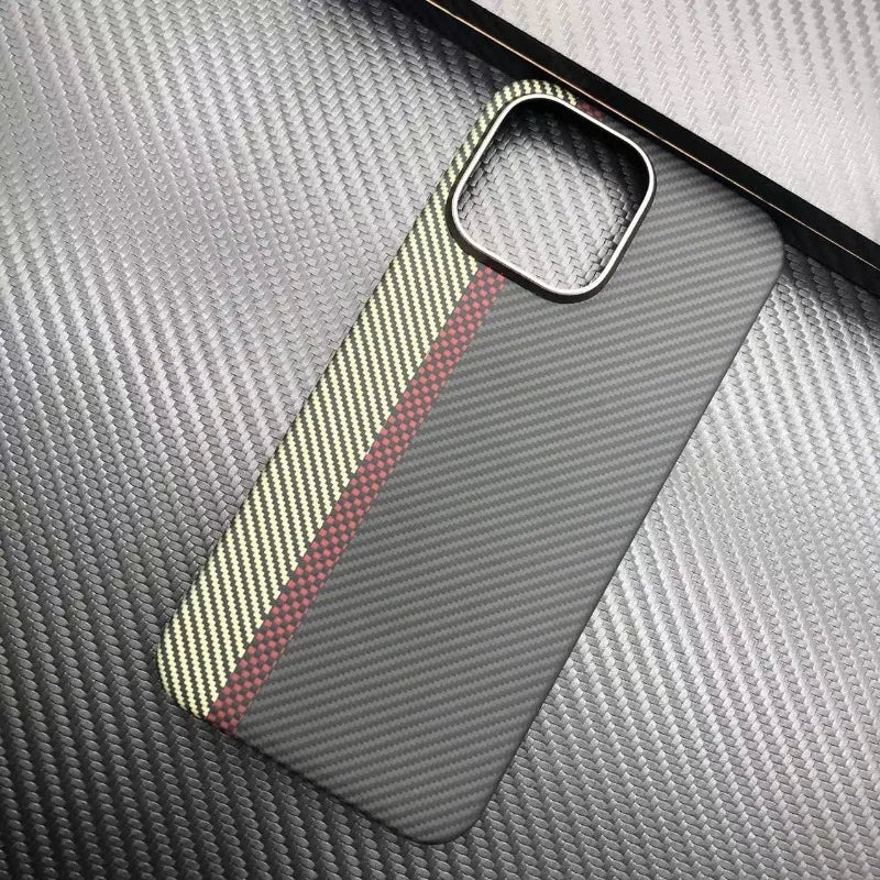 Aramid Fiber iPhone 15 Pro Case - Slim Military-Grade Shock-Absorbing Cover Tidesmit