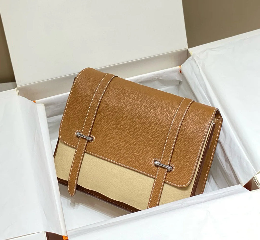 Leather Shoulder Bag Men's Retro Style Sewn with Wax Thread Top Layer Cowhide Single Shoulder Bag for Daily Use