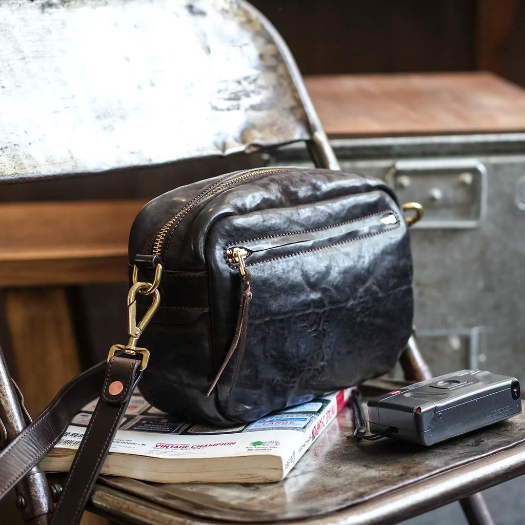 casual luxury padded genuine leather men's crossbody bag fashion vintage designer handmade real cow leather shoulder bag