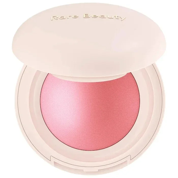 Tidesmit liquid contour bronzer texture close-up featuring high pigment waterproof formula for natural sculpting