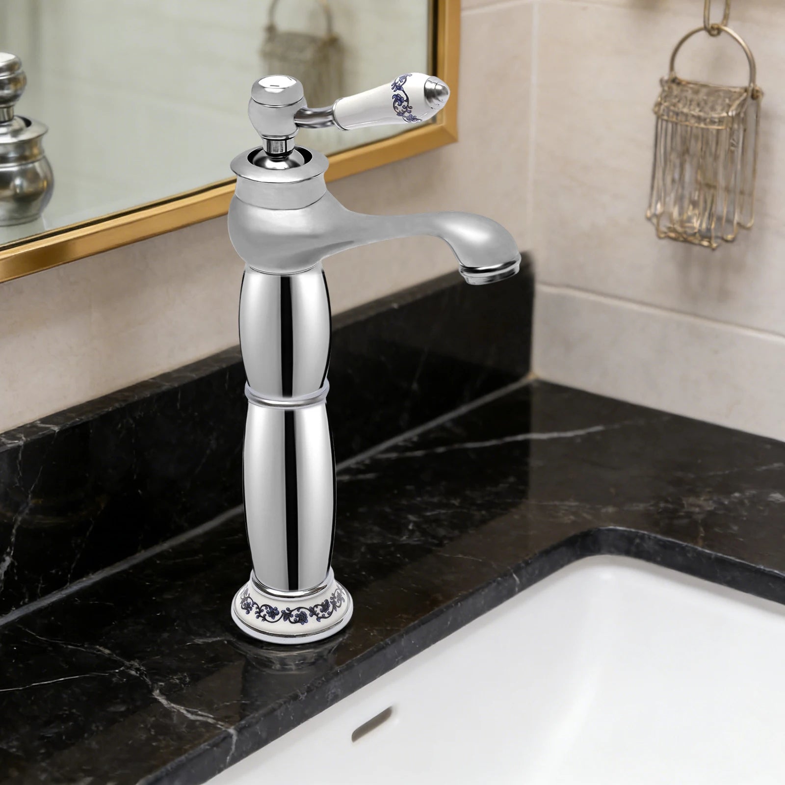 Solid Brass Silver Single-Handle Bathroom Faucet, Chrome-Plated Modern Deck Mount Basin Tap, 0.5-0.7MPa High-Pressure Cold/Hot Water Mixer