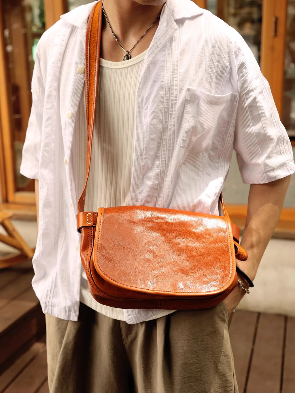 Casual daily luxury vintage designer handmade genuine leather men's women's shoulder bag vegetable tanned cowhide crossbody bag
