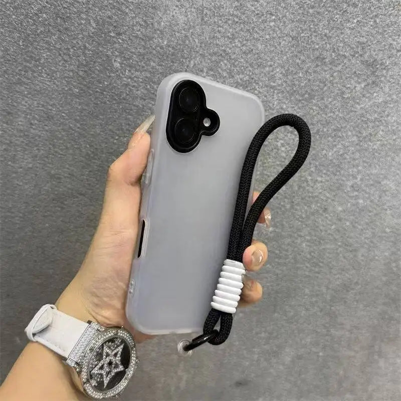 iPhone 15 Pro Max Matte Case with Wrist Strap - Slim Shock-Absorbing Cover Black Tidesmit