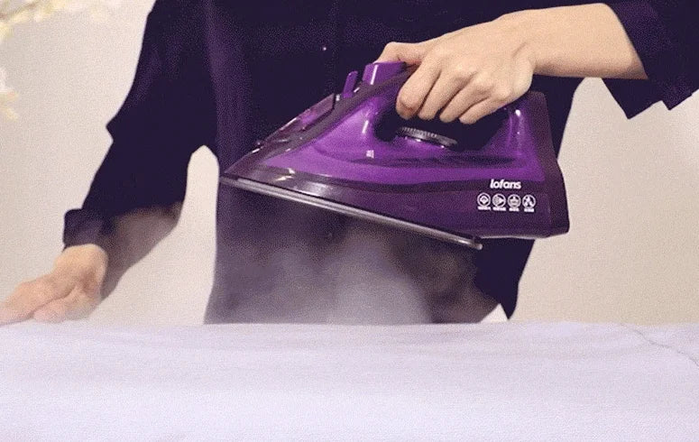 Tidesmit Lofans YD-012V cordless steam iron showing water tank and internal heating features for fast 35s warm-up