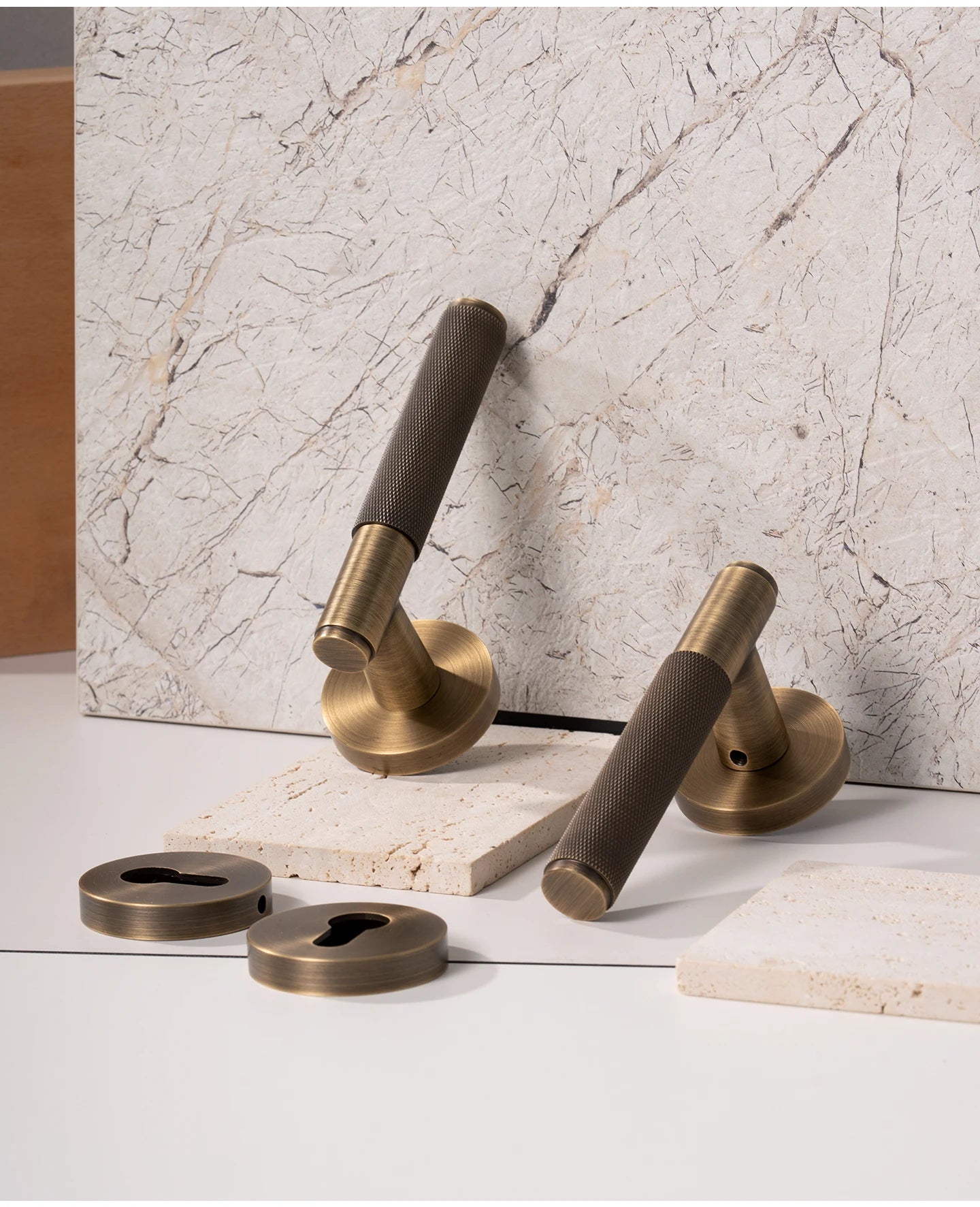 DOOROOM Brass Door Lock Set Modern Knurled Antique Bronze Interior Door Lock Decorative Lock Privacy Lock Passage Lock