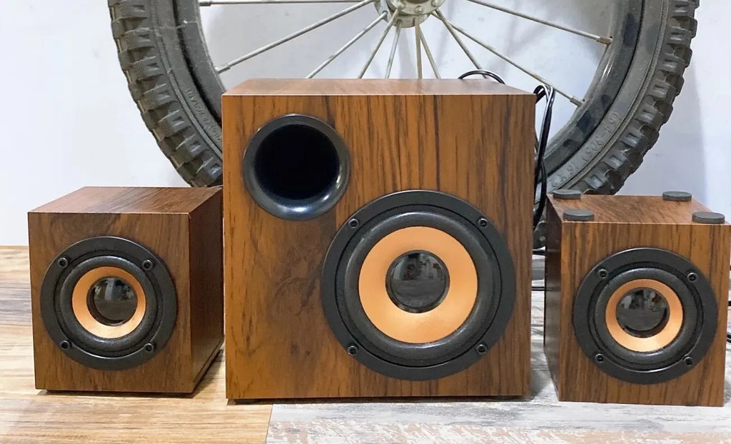 Portable Bluetooth Speaker - Wooden Desktop Audio with Deep Bass Tidesmit