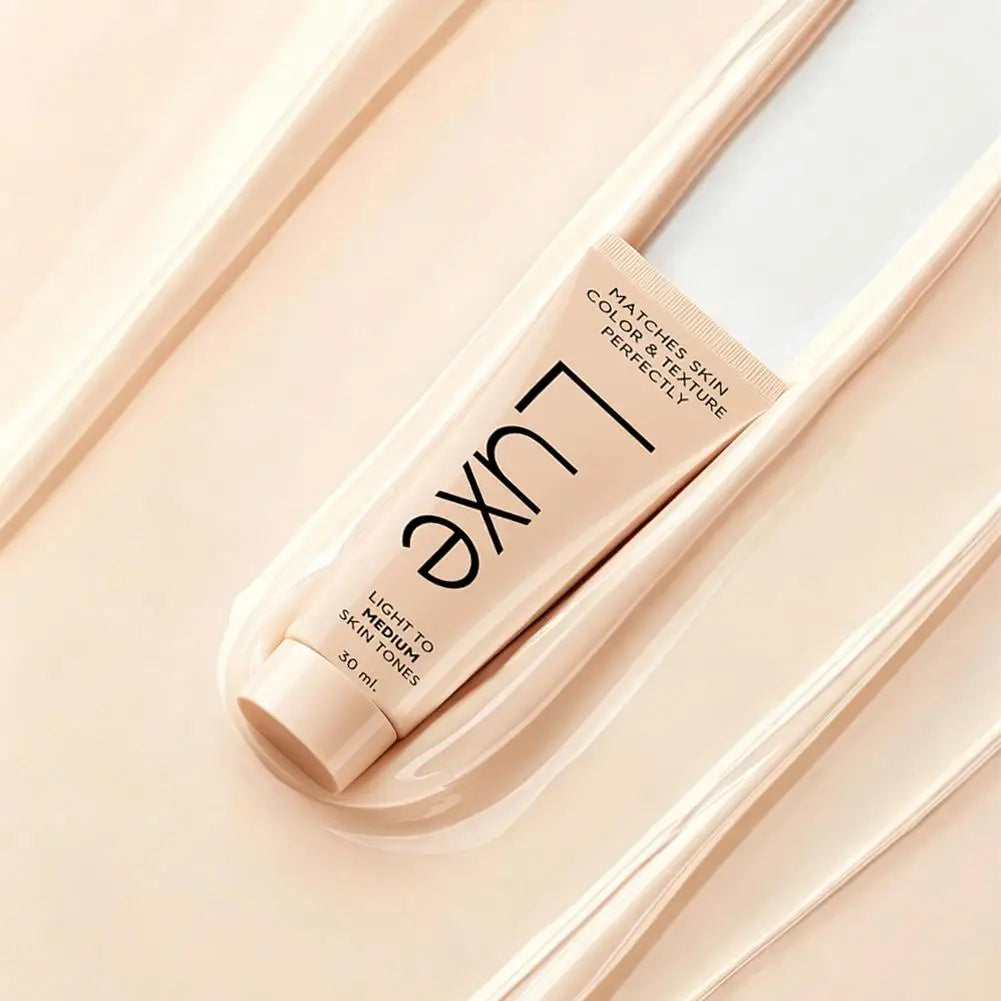 Tidesmit color changing foundation texture close-up for full coverage waterproof acne scar concealing face makeup