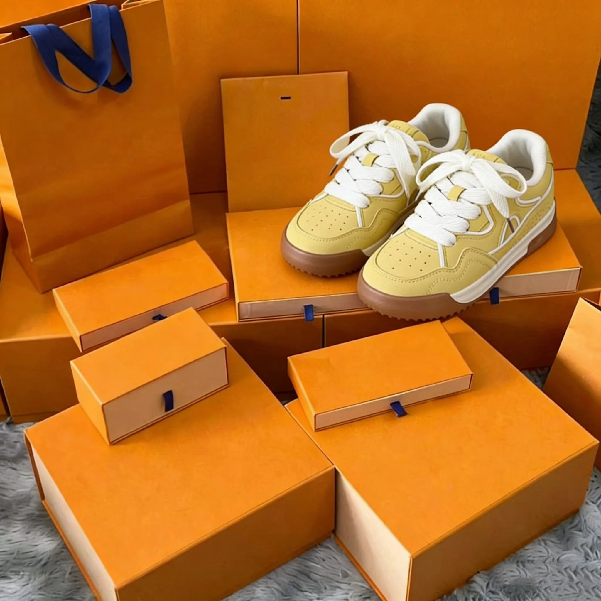 Luxury Brand Men's Casual Shoes Cow Leather Waterproof Chunky Sneakers Comfortable Handcrafted Fashion Designer