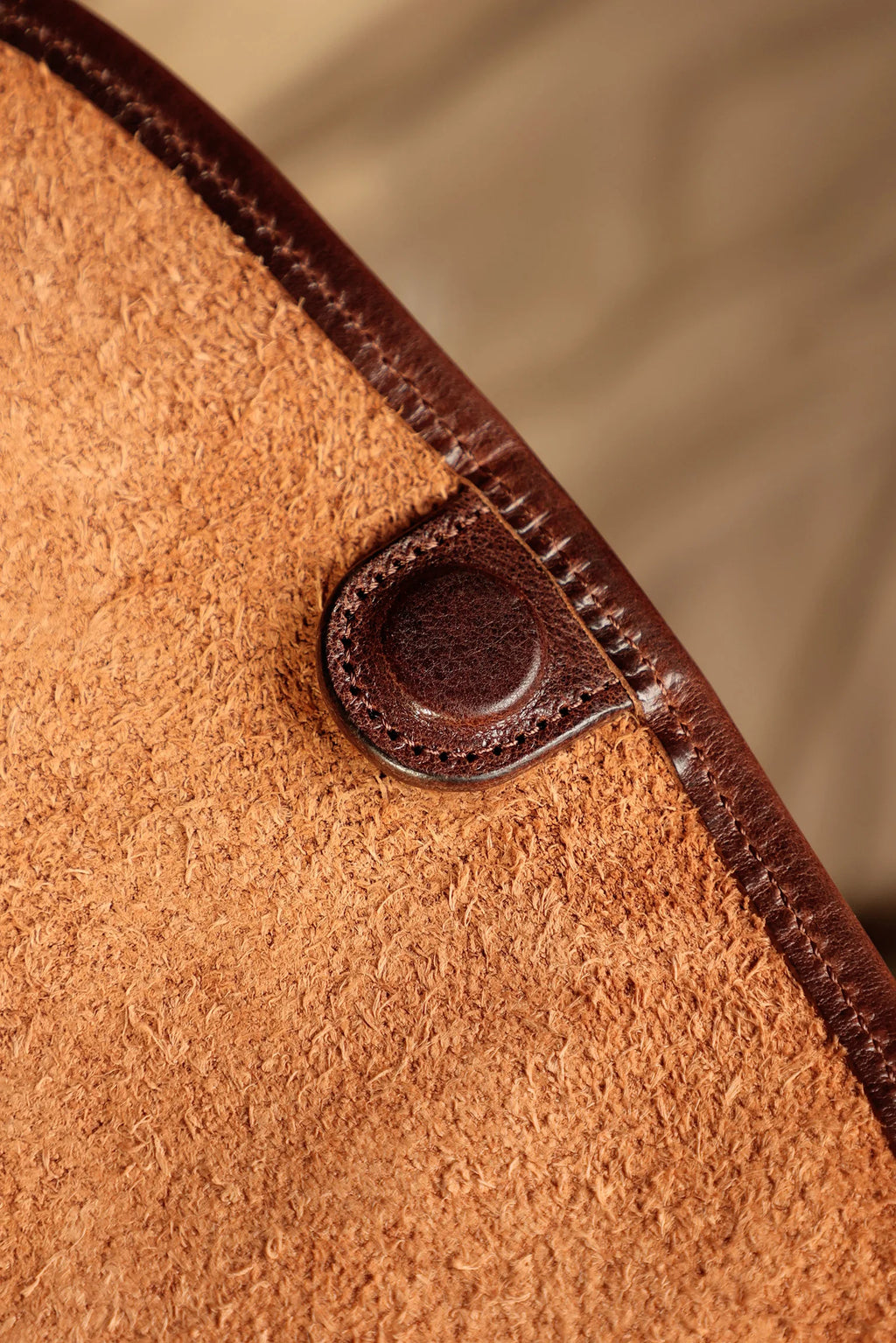 Casual daily luxury vintage designer handmade genuine leather men's women's shoulder bag vegetable tanned cowhide crossbody bag