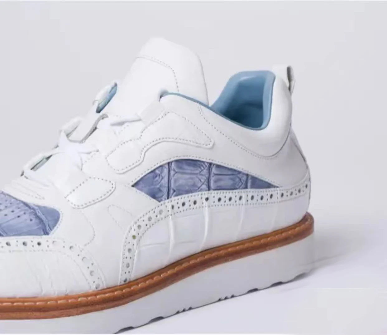 sanyeshechiping new men sports shoes male crocodile shoes white blue teo color men shoes fashion leisure running shoes